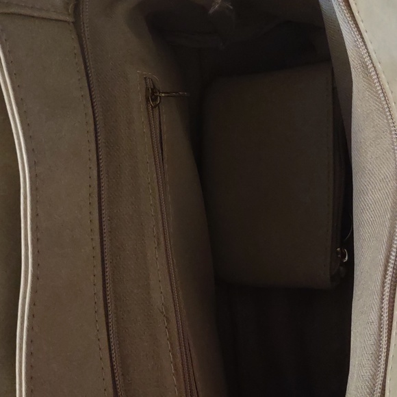 Collection Beige Shoulder Bag - Picture 10 of 13